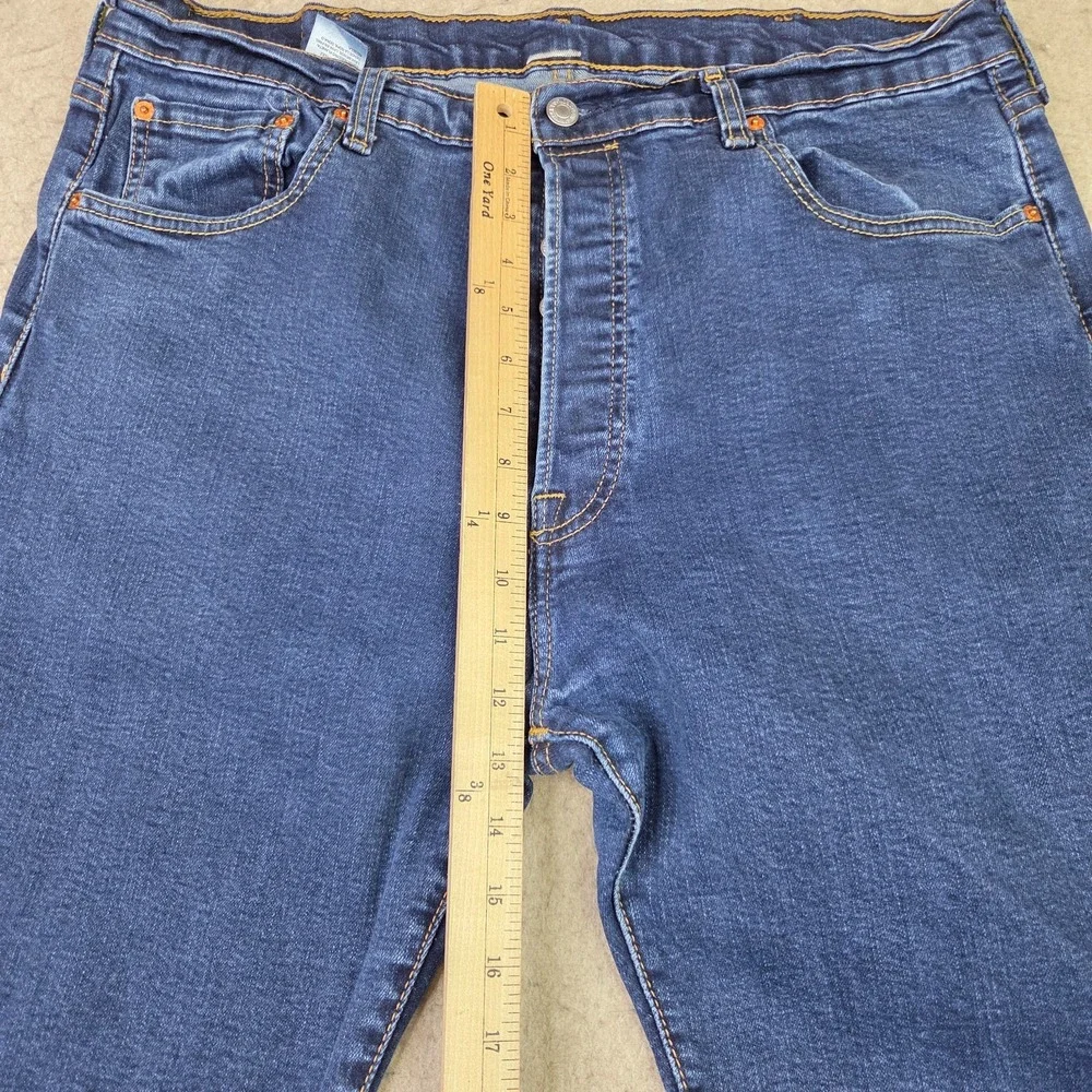Levi's 501 Jeans Mens 40x34 Blue Button Fly 100% Cotton 5-Pocket Straight Denim